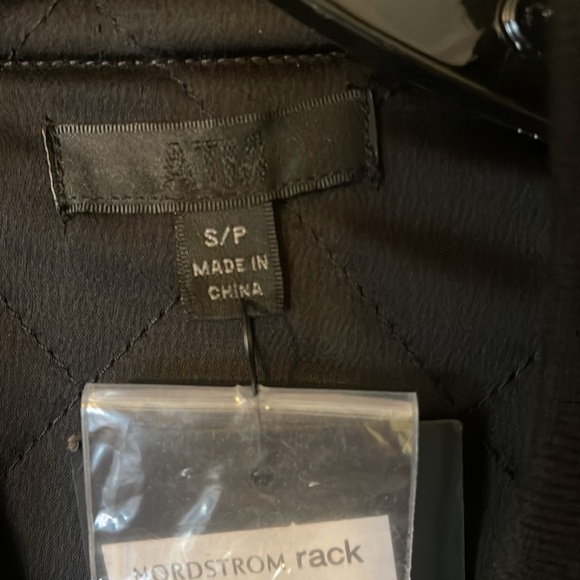 ATM JACKT - black color size s /p - Picture 13 of 17